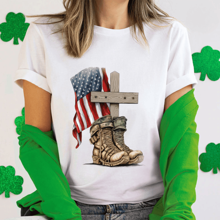 PREMIUM AMERICAN FLAG BOOTS T-SHIRT NDM